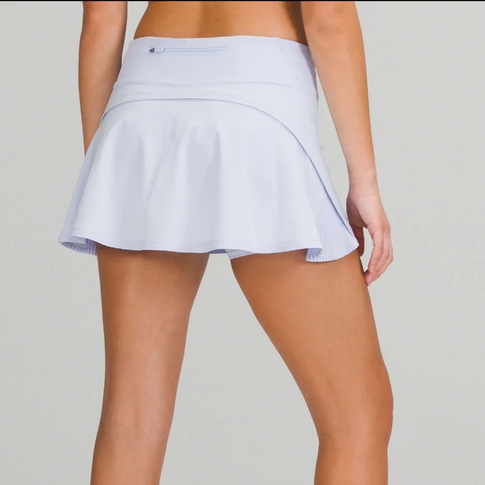 NWT Lululemon Play Off Pleats Black Skirt 6 PASTEL BLUE Lilac gorgeous 2022 - Picture 2 of 9